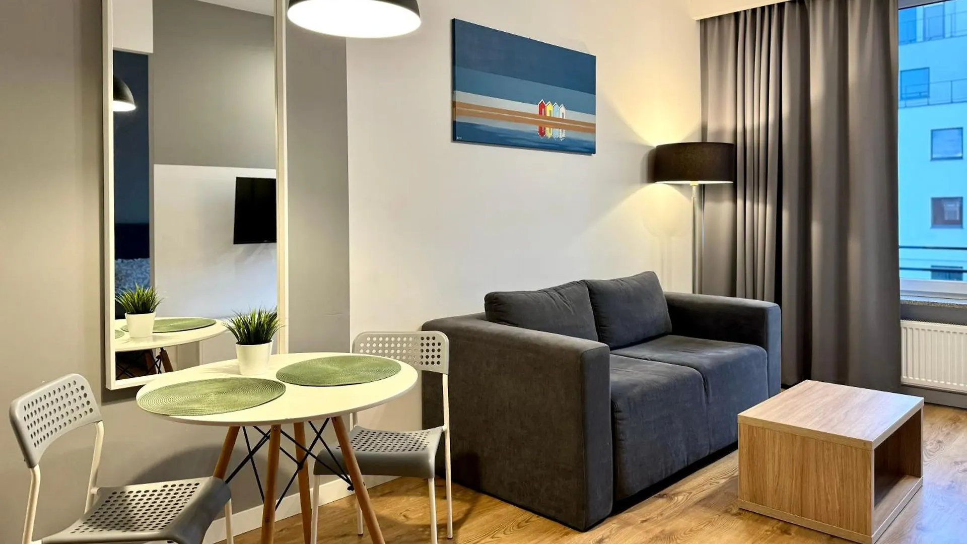 K22 Art Apart Slawinska 506 Warszawa Apartament